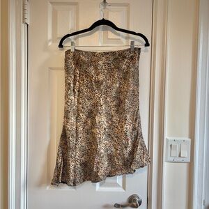 Vintage 100% silk y2k 90s leopard animal print asymmetric skirt, size 6